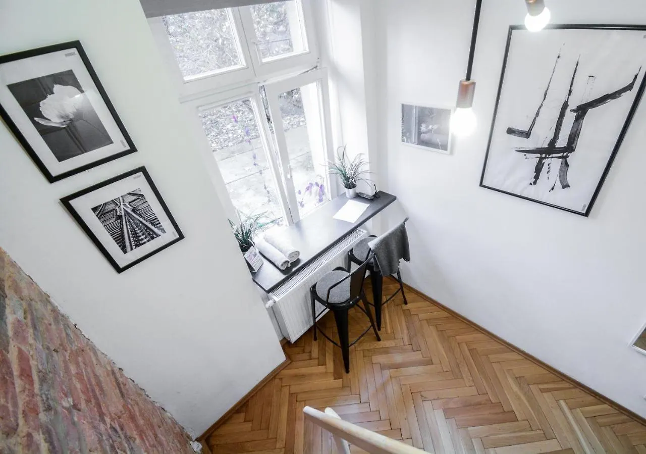 Aparthotel Lion Apartments Krakow Poland