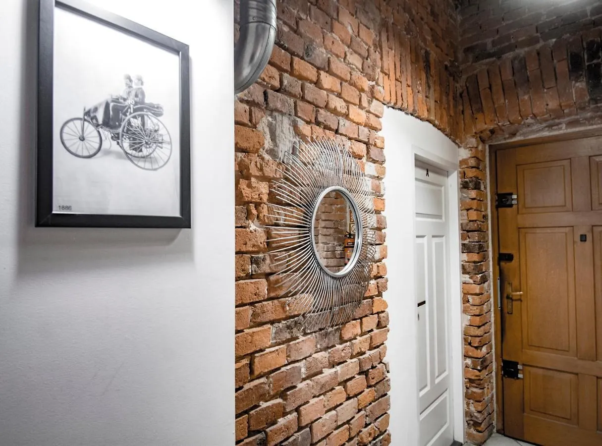 Apart Otel Lion Apartments Krakow Polonya